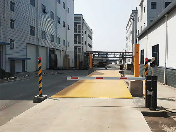 无人值守（车牌识别）